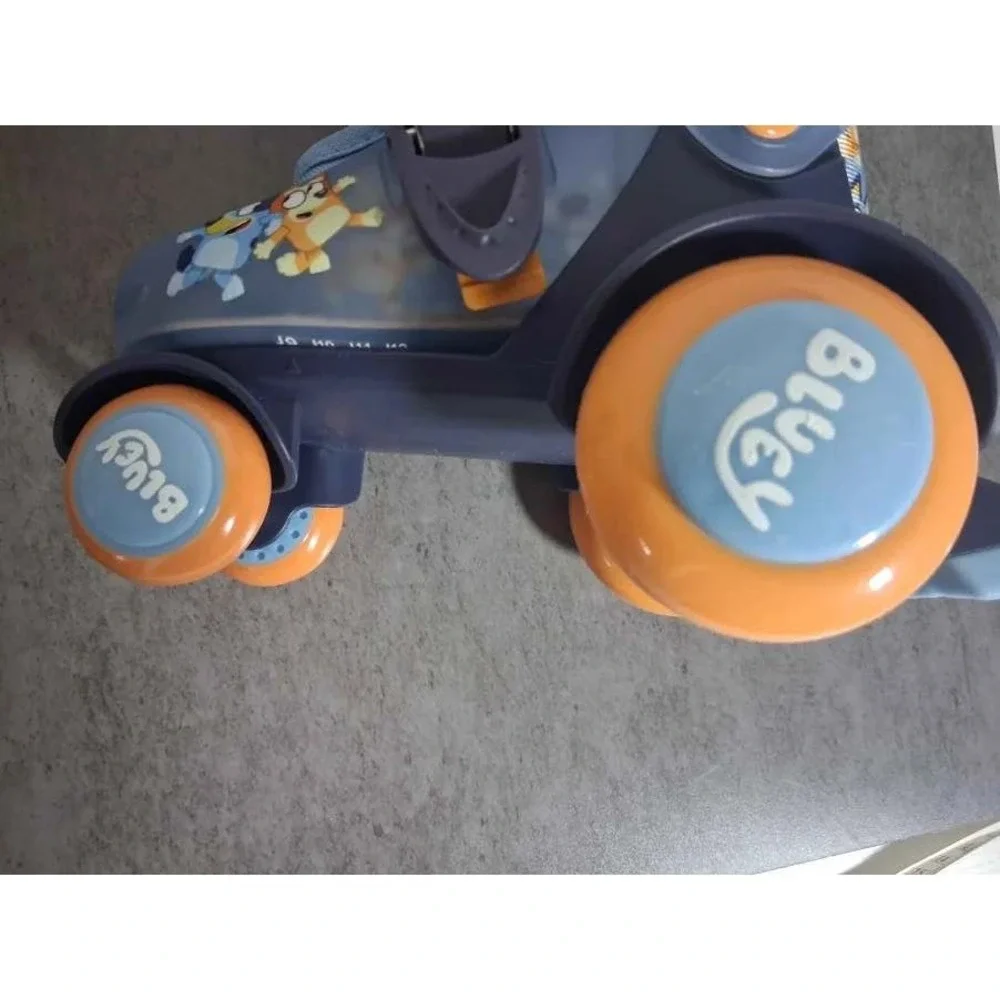 Bluey Kids Adjustable Roller Skates Blue Orange Size J9-J12 ARO104241-0912